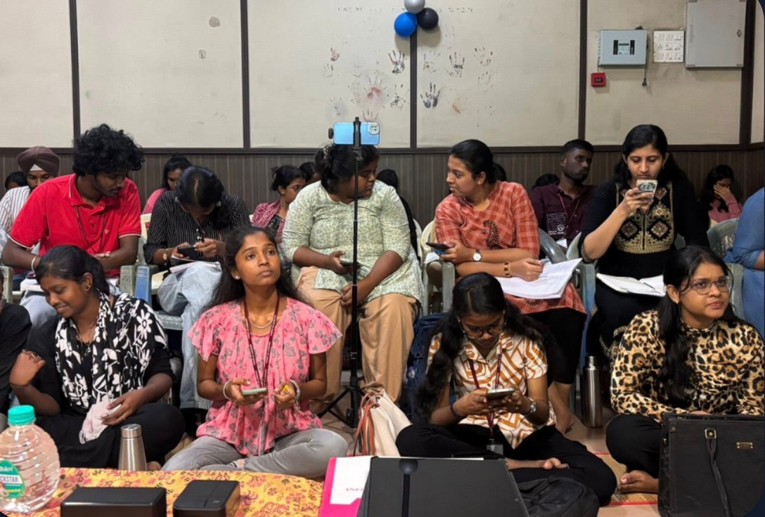 SkillNet Tamil workshop photo 2